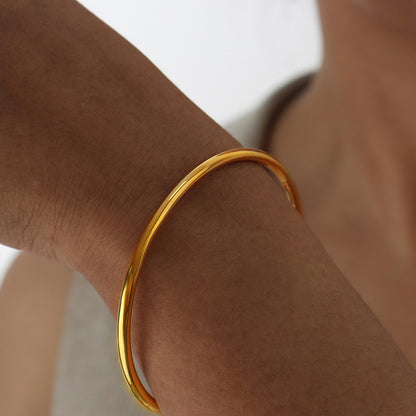 Women's Gold Stainless Steel Ancient Heritage Bracelet